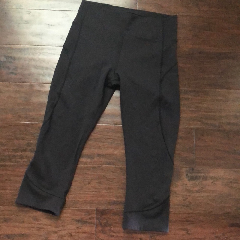 Lululemon Align Crop Black Size 8
